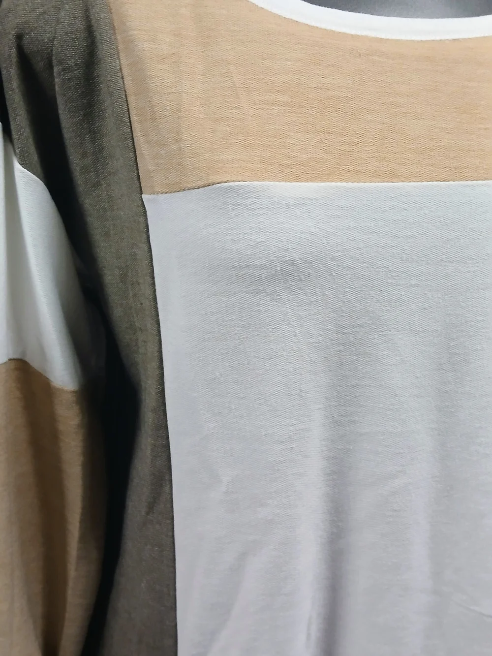 Colorblock Long-Sleeve Tee in White, Tan & Olive